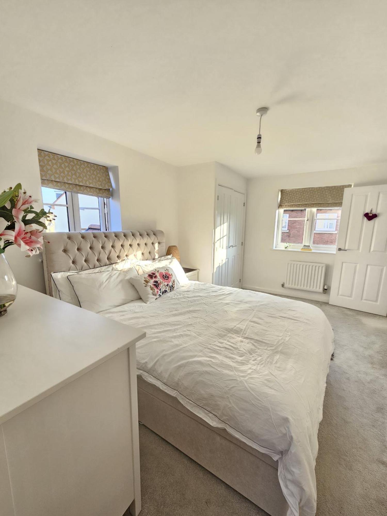 Bicester Kingsmere Accommodation With Ensuite المظهر الخارجي الصورة